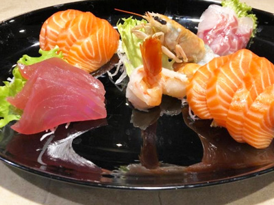 sashimi_misto_menu_giapponese.jpg