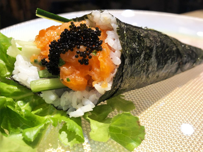 temaki_spicy_salmon_menu_giapponese.jpg
